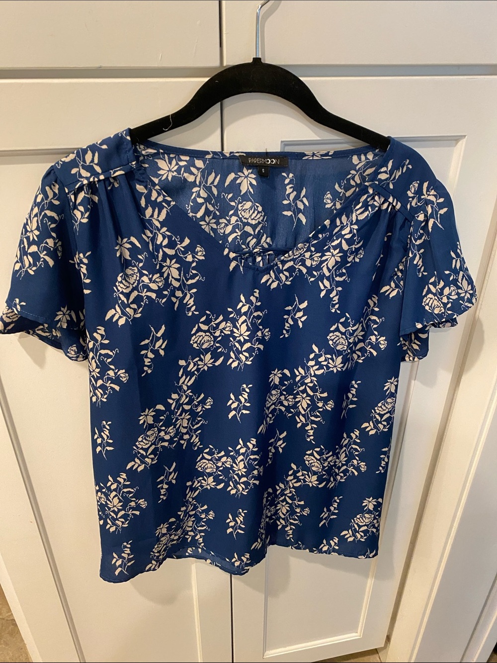 Papermoon  Cadet Blue Floral V-Neck Flutter Sleeve Top